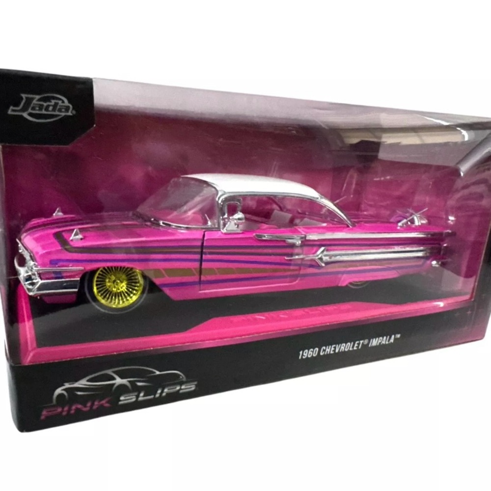 Jada Pink Slips 1960 Chevrolet Impala Lowrider 1/24th Scale Diecast Pink Gold